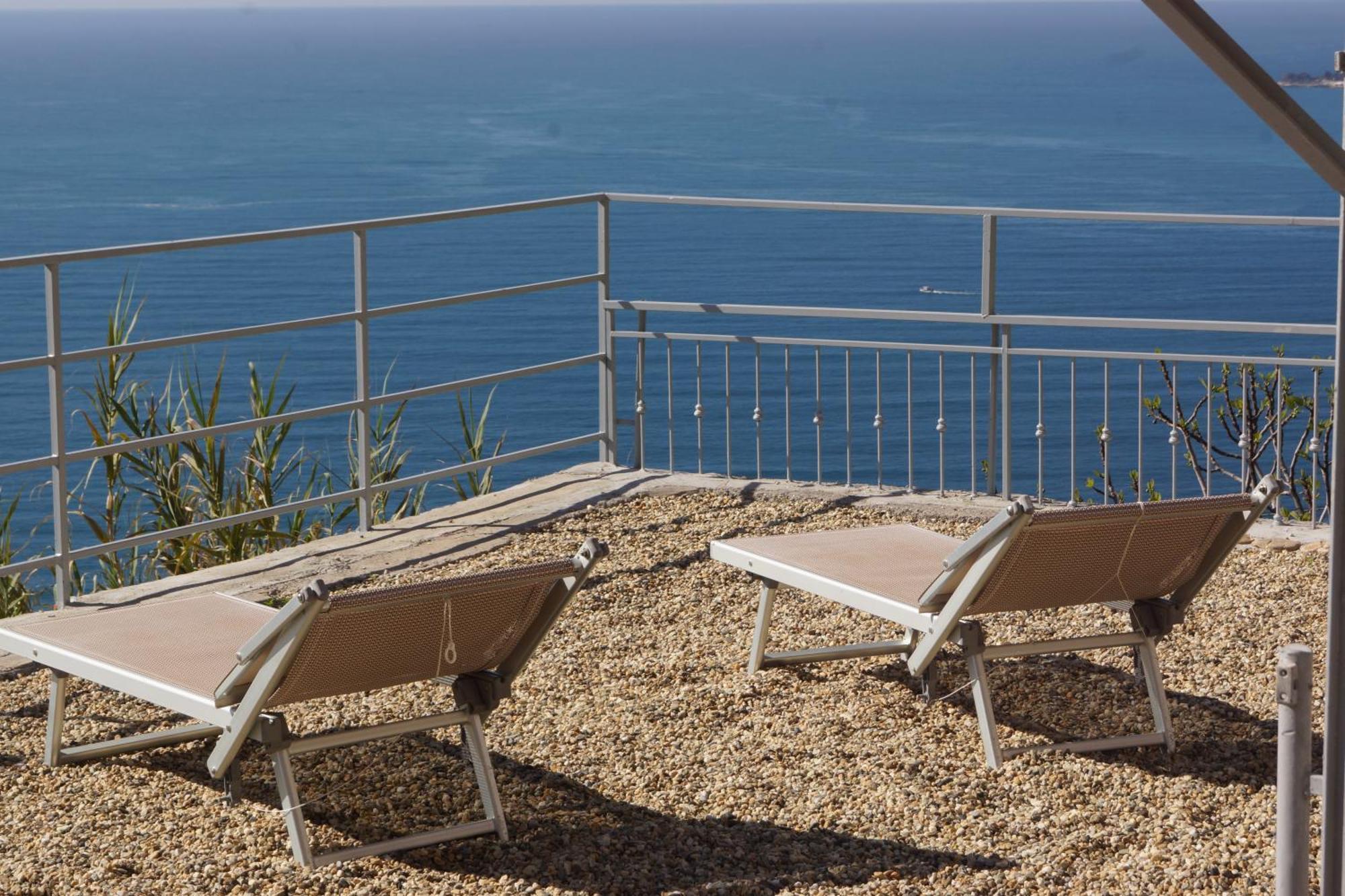 Total Sea View Ll Grimaldi Menton Ventimiglia